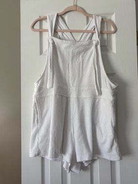 DAILY DRILLS - white romper